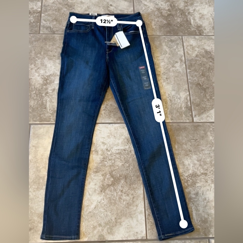 Brand new women’s Levi’s - Picture 6 of 6